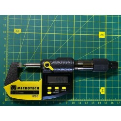 Cable crimping digital micrometer IP65