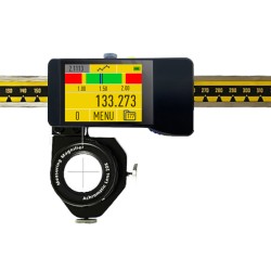 Computerized scale with magnifier