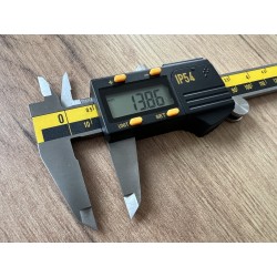 PRESET digital caliper IP54